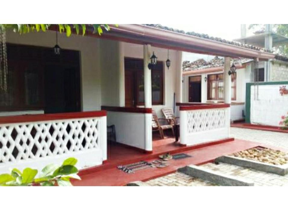 River Side Holiday Inn Weligama Extérieur photo